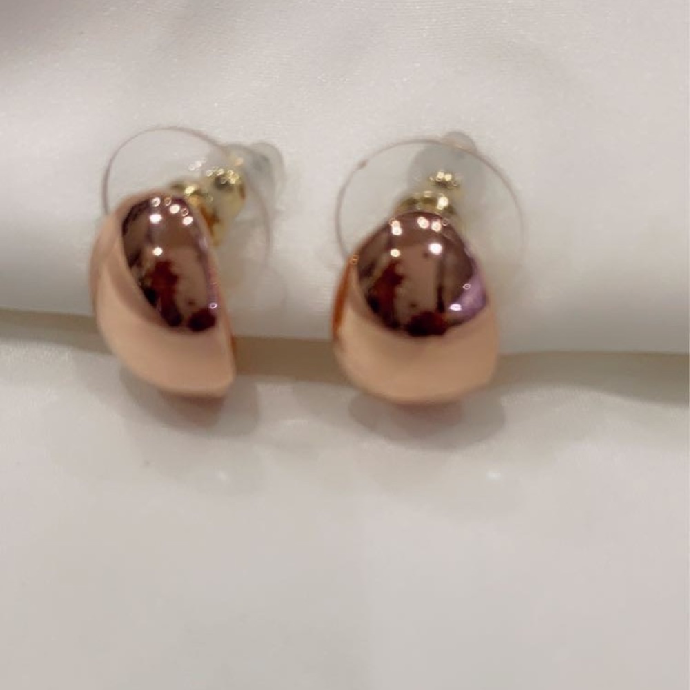 2/$20Rose- Gold Stud earrings